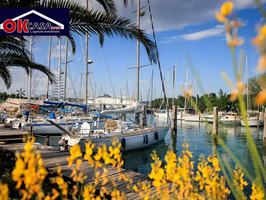 Immagine 10 di Box auto in affitto  in via boccaccio a Monfalcone