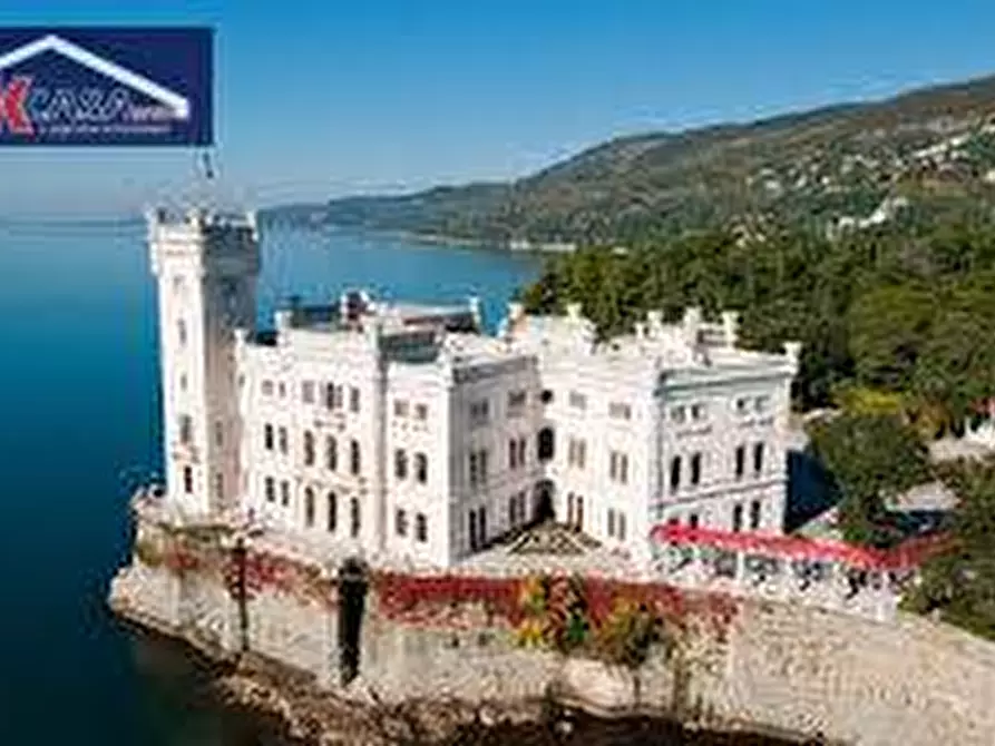 Immagine 5 di Casa semindipendente in vendita  in Via Giorgio Levitz a Trieste