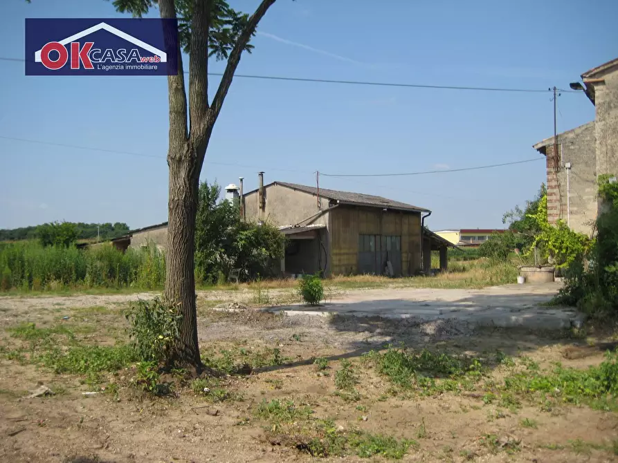 Immagine 21 di Rustico / casale in vendita  in dossetto a Povegliano Veronese