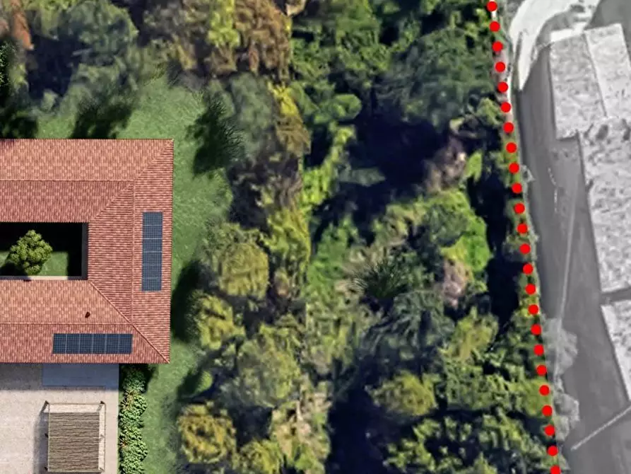 Immagine 2 di Casa indipendente in vendita  in via brazze a Verona