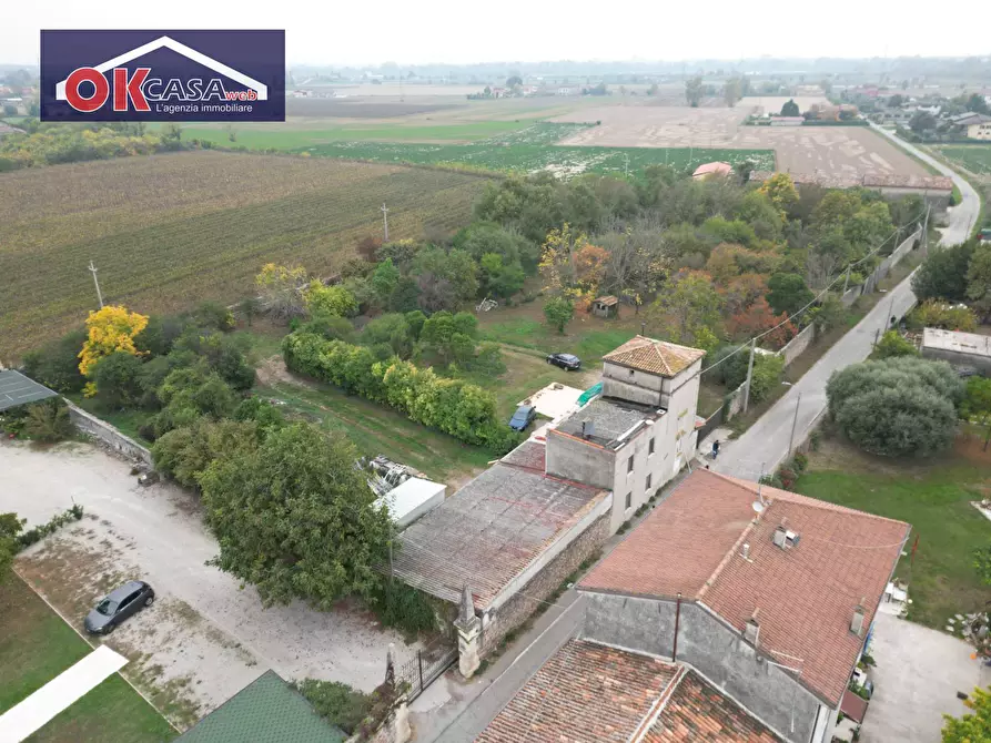 Immagine 9 di Casa indipendente in vendita  in via brazze a Verona