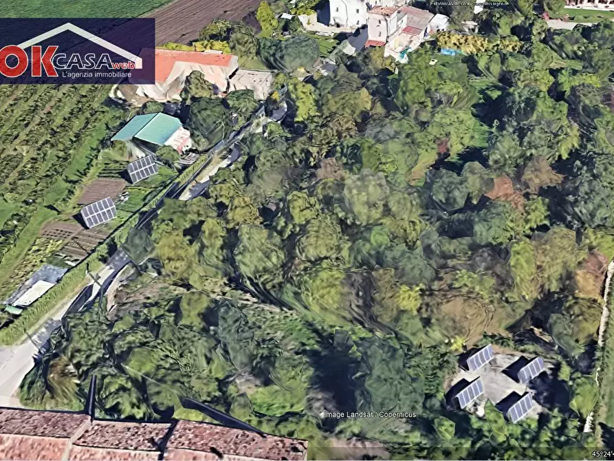 Immagine 12 di Casa indipendente in vendita  in via brazze a Verona