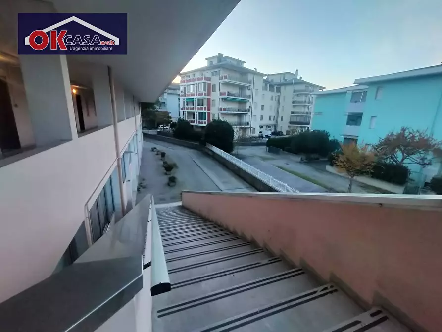 Immagine 12 di Appartamento in vendita  in Via Martiri della Libertà a Grado