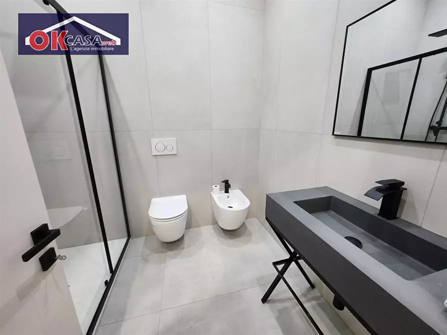 Immagine 17 di Appartamento in vendita  in corso porta nuova a Verona