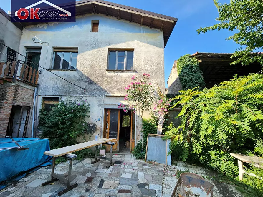 Immagine 2 di Rustico / casale in vendita  in via primo magggio a Zevio