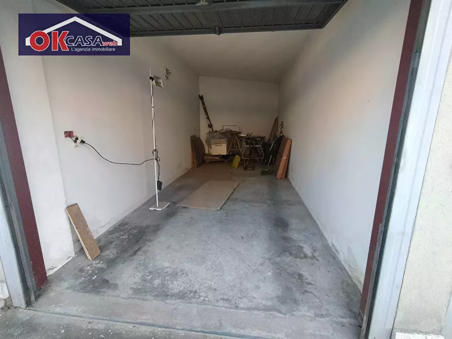 Immagine 2 di Box auto in vendita  in Via Valentinis a Monfalcone