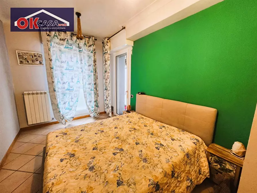 Immagine 11 di Appartamento in vendita  in via VENEZIA a Desenzano Del Garda