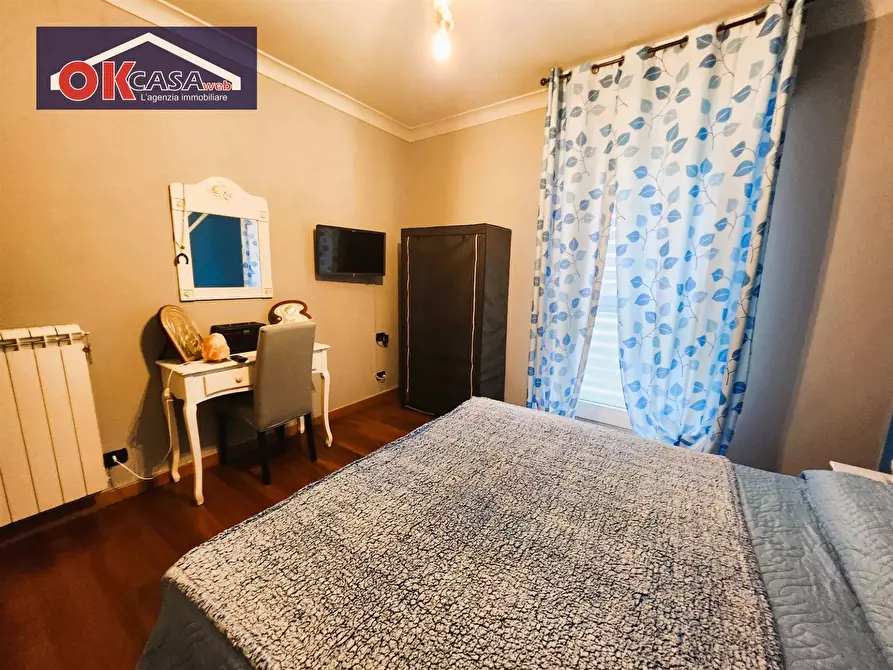 Immagine 15 di Appartamento in vendita  in via VENEZIA a Desenzano Del Garda