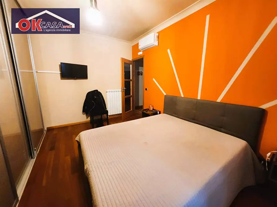 Immagine 18 di Appartamento in vendita  in via VENEZIA a Desenzano Del Garda