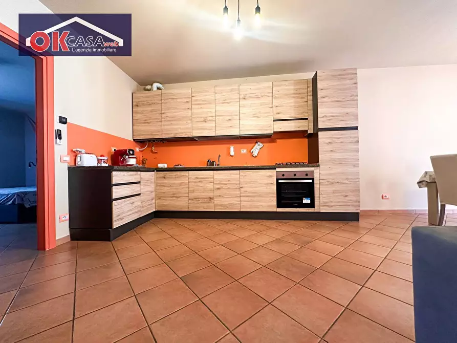 Immagine 7 di Appartamento in vendita  in VIA DON GIALDI a Desenzano Del Garda