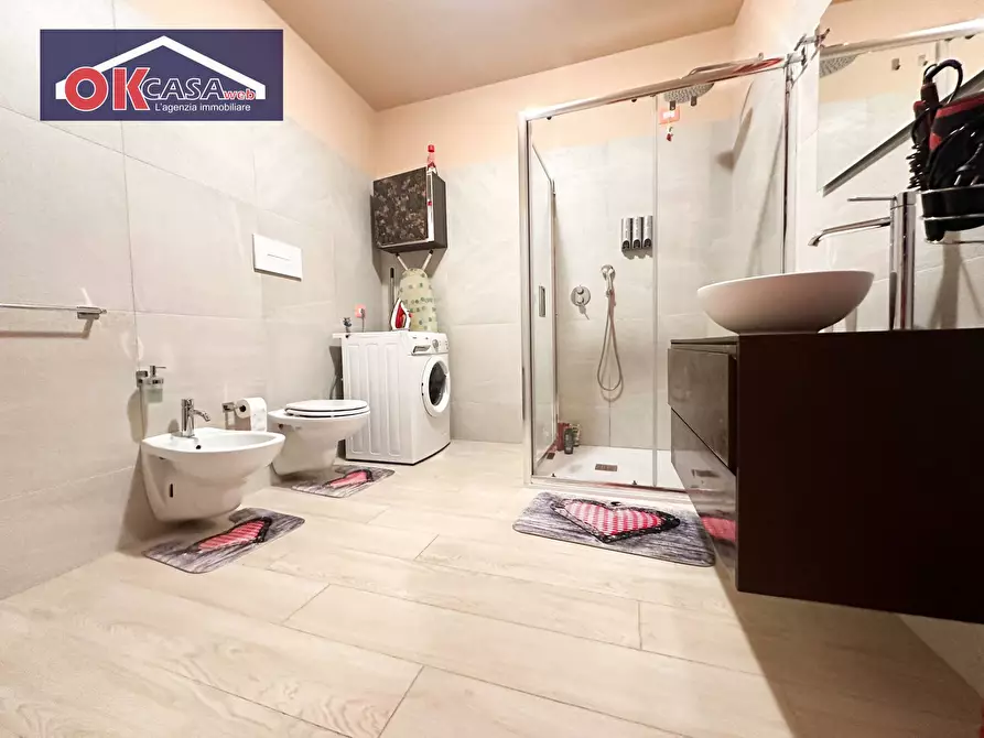 Immagine 18 di Appartamento in vendita  in VIA DON GIALDI a Desenzano Del Garda