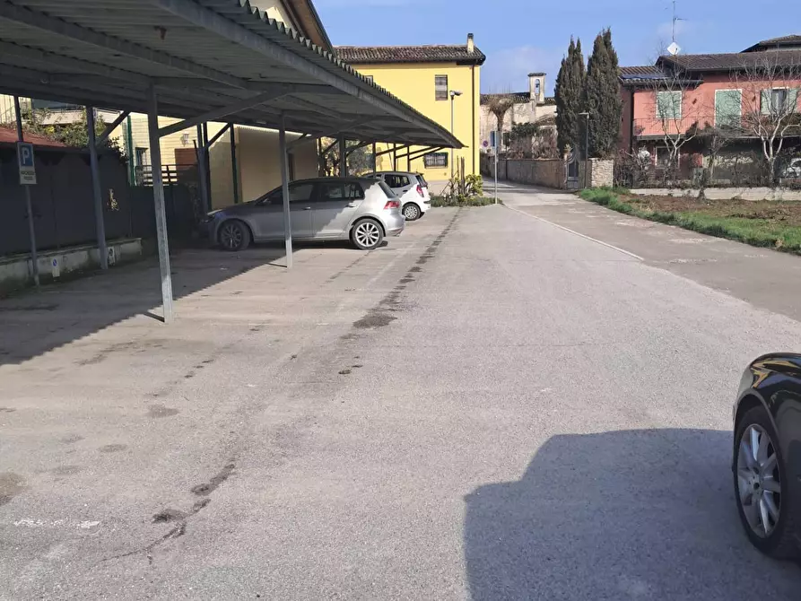 Immagine 25 di Appartamento in vendita  in VIA DON GIALDI a Desenzano Del Garda