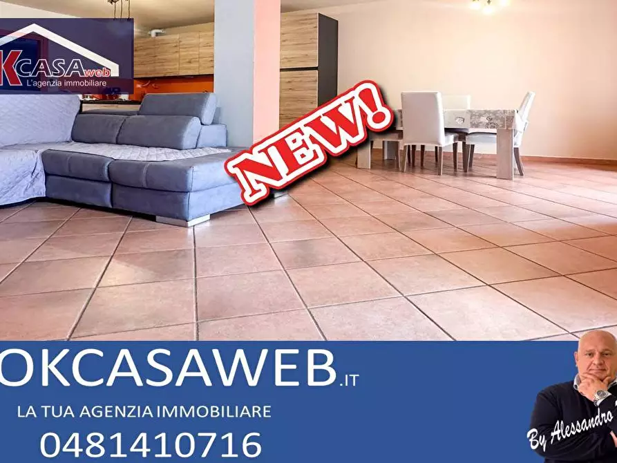 Immagine 1 di Appartamento in vendita  in VIA DON GIALDI a Desenzano Del Garda