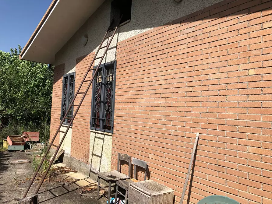 Immagine 5 di Villa in vendita  in Str. Consorziale Pretara a Isola Del Gran Sasso D'italia