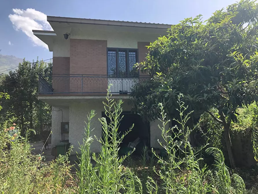 Immagine 4 di Villa in vendita  in Str. Consorziale Pretara a Isola Del Gran Sasso D'italia