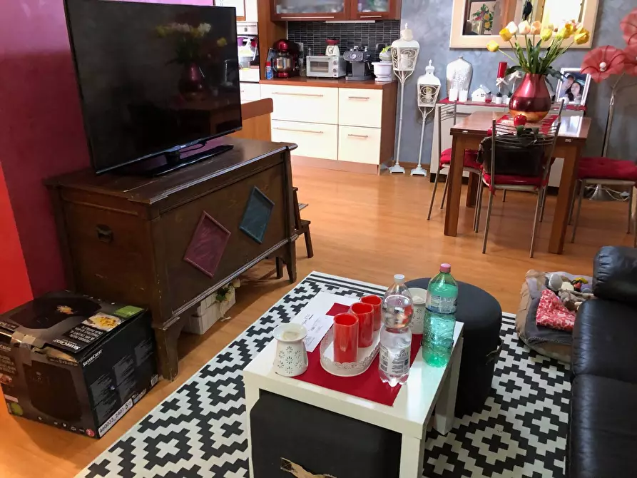 Immagine 3 di Appartamento in vendita  in Via Giorgio Perlasca a Teramo