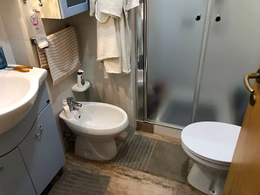 Immagine 12 di Appartamento in vendita  in Via Giorgio Perlasca a Teramo