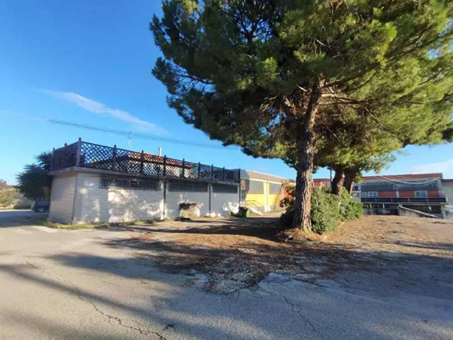 Immagine 8 di Capannone industriale in vendita  in VIA MOLINO FLAIANI a Corropoli