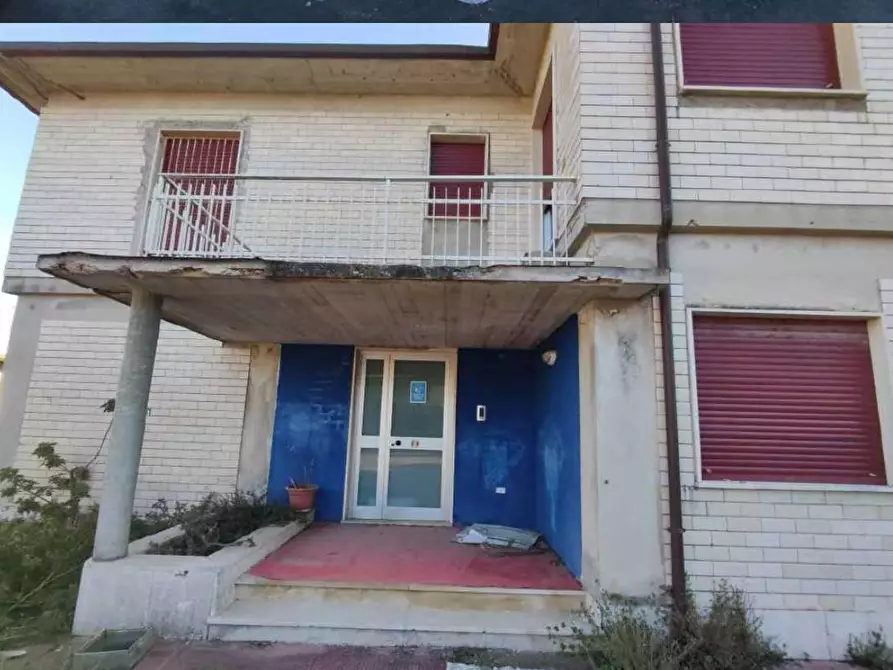 Immagine 3 di Capannone industriale in vendita  in VIA MOLINO FLAIANI a Corropoli