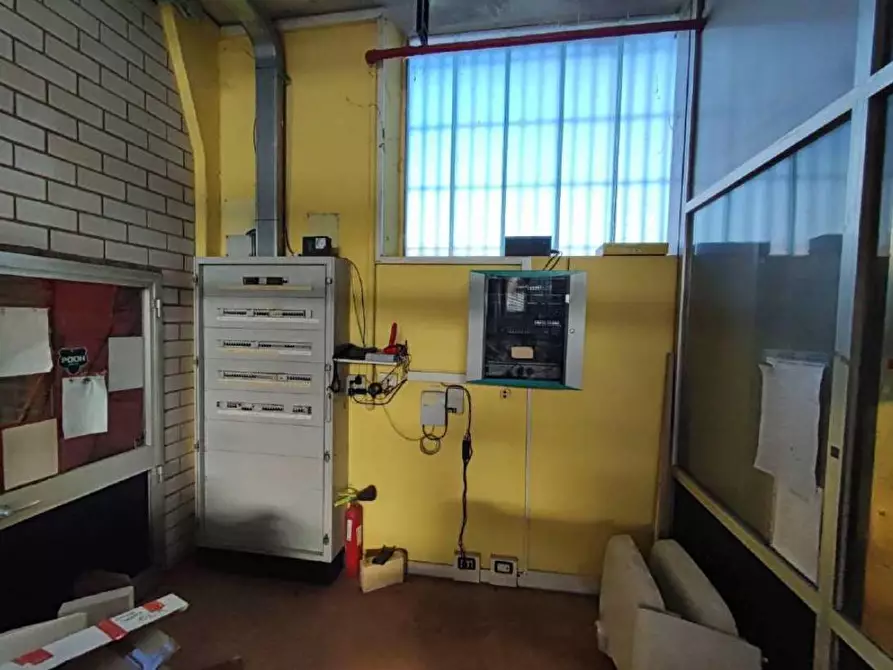 Immagine 26 di Capannone industriale in vendita  in VIA MOLINO FLAIANI a Corropoli