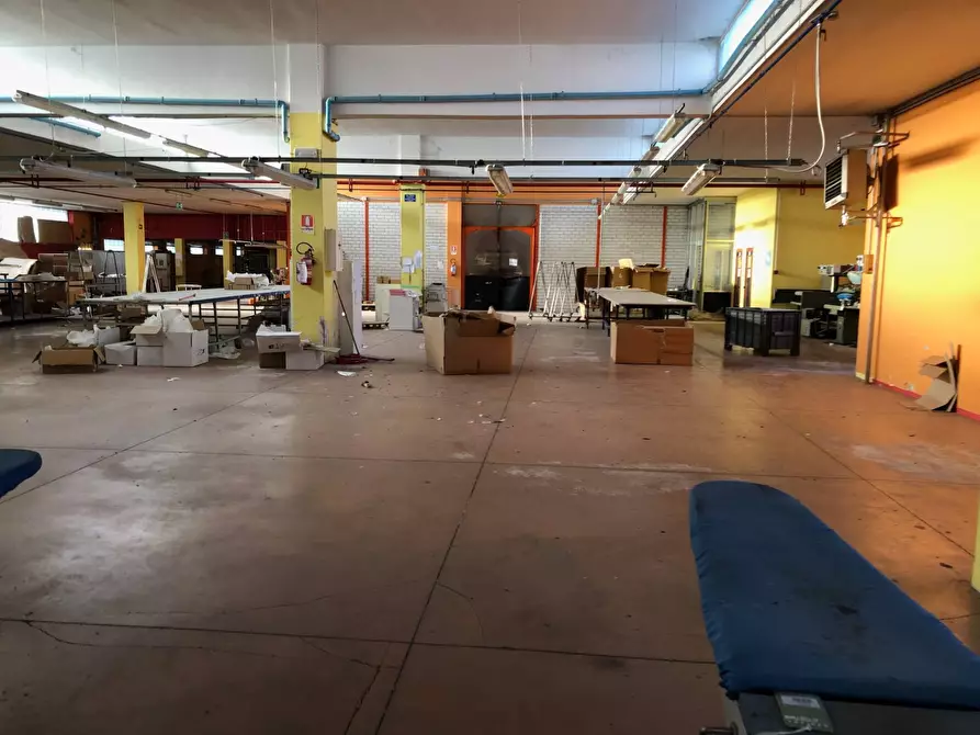 Immagine 14 di Capannone industriale in vendita  in VIA MOLINO FLAIANI a Corropoli