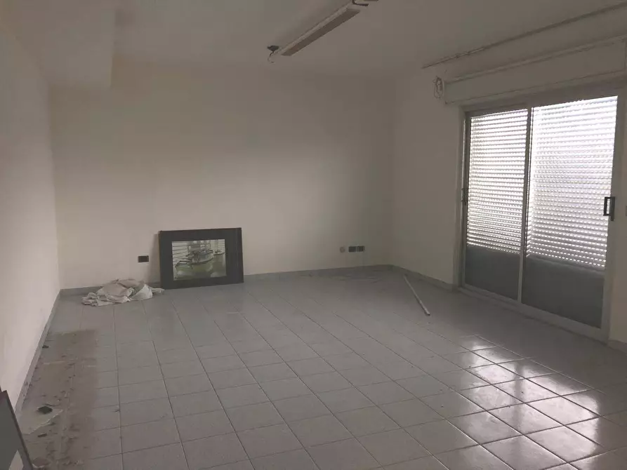 Immagine 16 di Capannone industriale in vendita  in Salino a Tortoreto