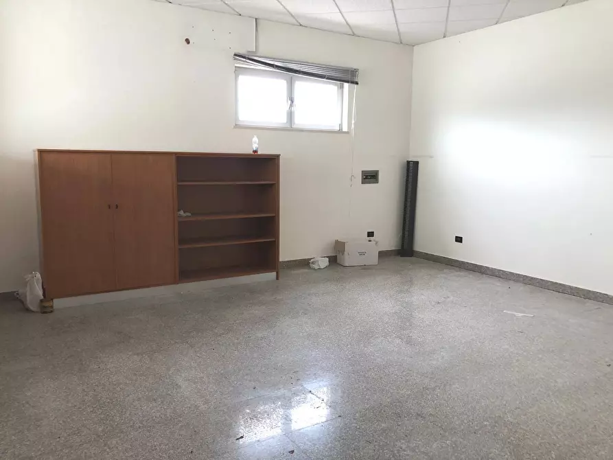 Immagine 14 di Capannone industriale in vendita  in Salino a Tortoreto
