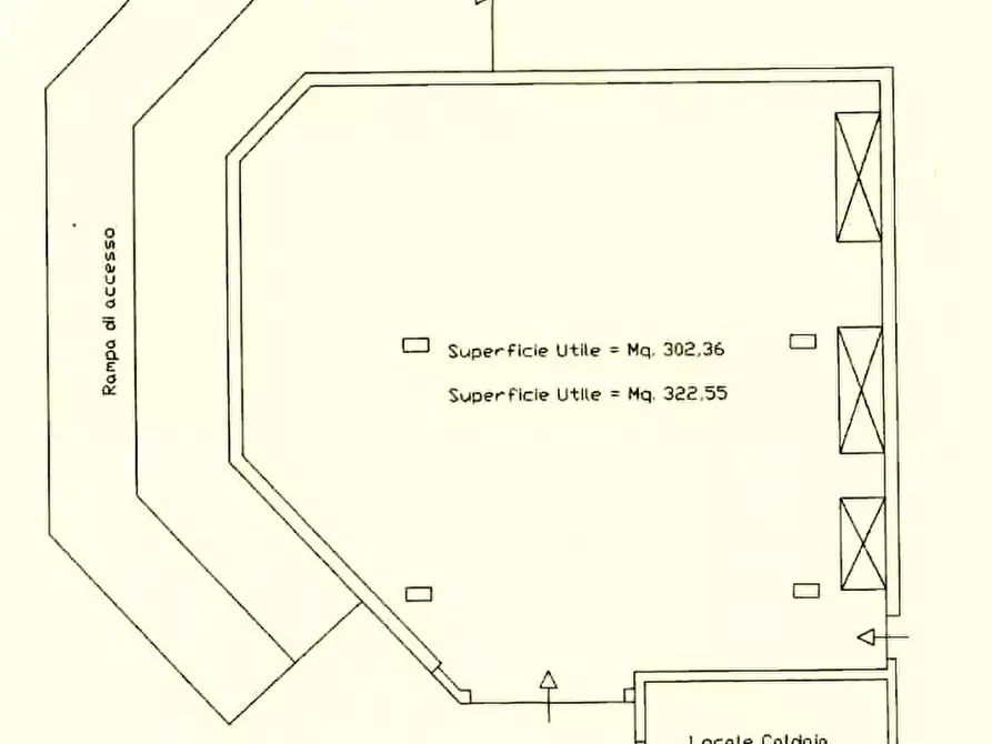 Immagine 21 di Locale commerciale in affitto  in VIA PASQUALE ROSSI a Cosenza