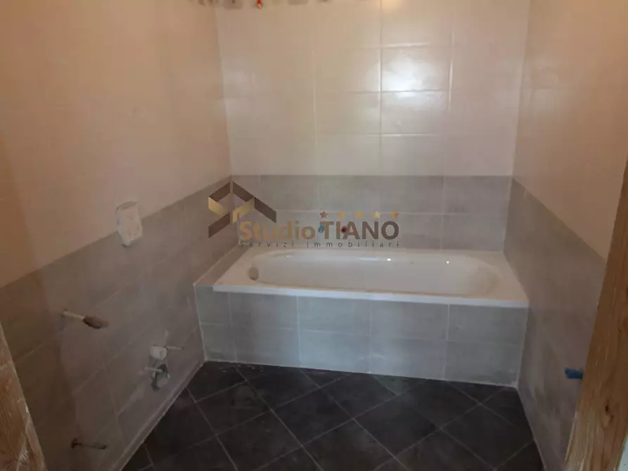 Immagine 29 di Appartamento in vendita  in CORSO FIRENZE a Rende