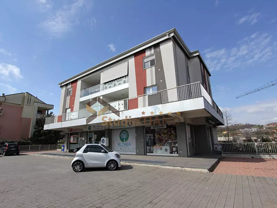 Immagine 2 di Appartamento in vendita  in VIA CIMABUE a Rende