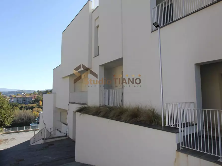 Immagine 6 di Appartamento in vendita  in VIA FRANCESCO CILEA a Cosenza