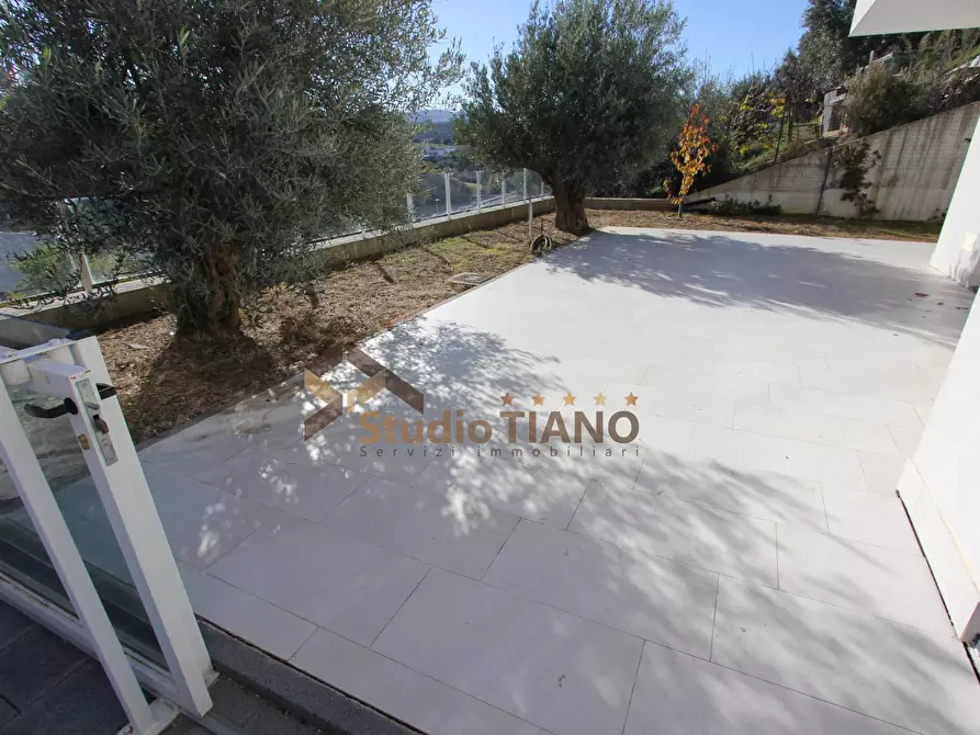 Immagine 13 di Appartamento in vendita  in VIA FRANCESCO CILEA a Cosenza