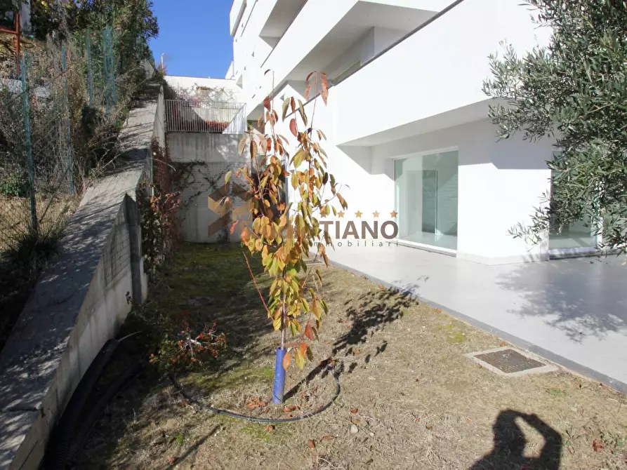 Immagine 16 di Appartamento in vendita  in VIA FRANCESCO CILEA a Cosenza