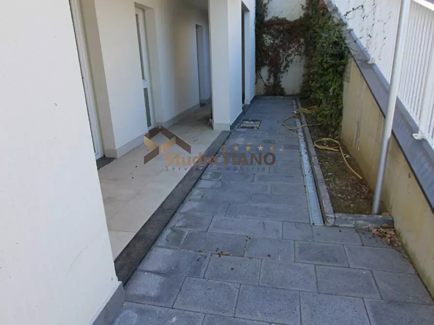 Immagine 23 di Appartamento in vendita  in VIA FRANCESCO CILEA a Cosenza