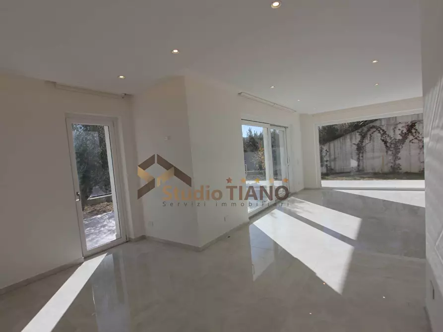 Immagine 30 di Appartamento in vendita  in VIA FRANCESCO CILEA a Cosenza