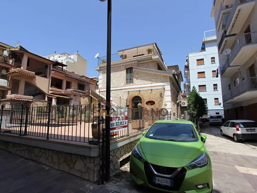 Immagine 6 di Locale commerciale in affitto  in VIA CAPODEROSE a Cosenza