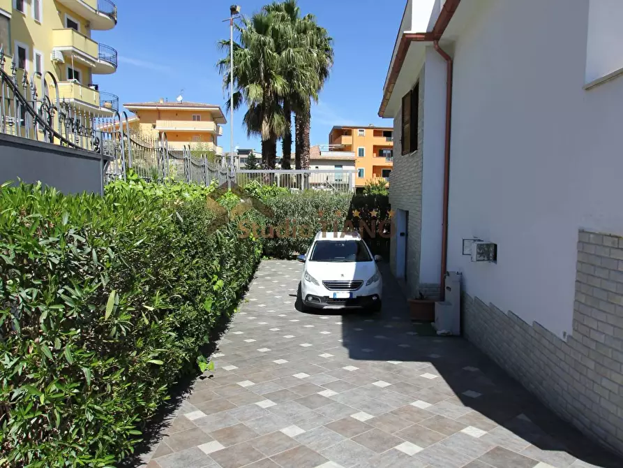 Immagine 4 di Appartamento in vendita  in VIA CATANIA a Montalto Uffugo