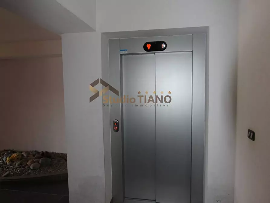 Immagine 5 di Appartamento in vendita  in VIA LIGABUE a Rende