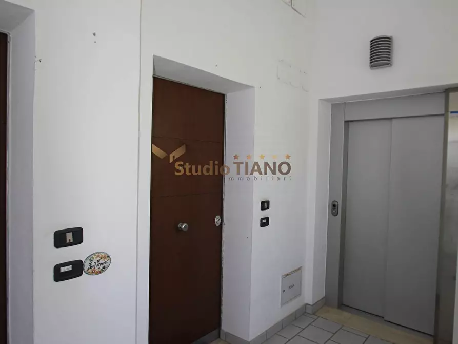 Immagine 6 di Appartamento in vendita  in VIA LIGABUE a Rende