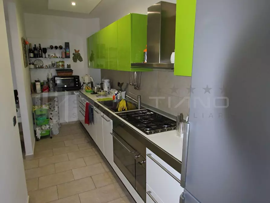 Immagine 13 di Appartamento in vendita  in VIA LIGABUE a Rende