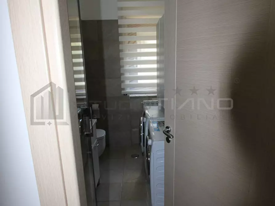 Immagine 28 di Appartamento in vendita  in VIA LIGABUE a Rende