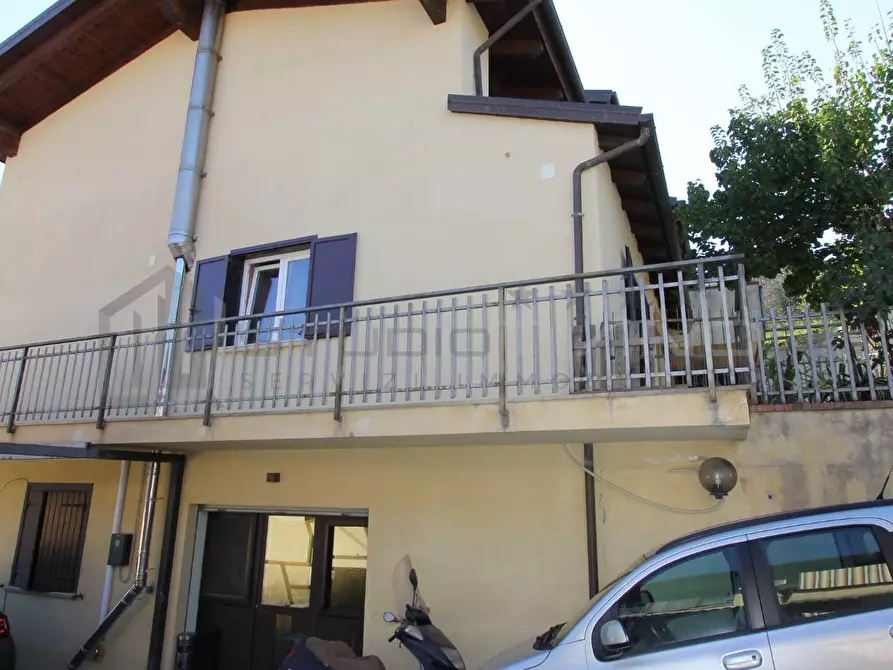 Immagine 3 di Casa bifamiliare in vendita  in VIA GIOVANNI MALAGODI a Montalto Uffugo