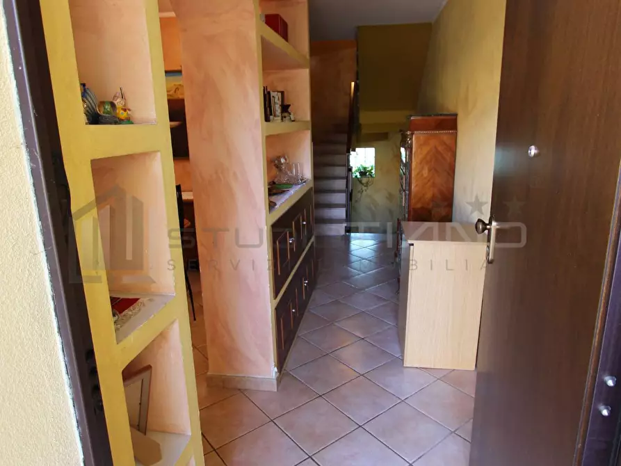 Immagine 7 di Casa bifamiliare in vendita  in VIA GIOVANNI MALAGODI a Montalto Uffugo