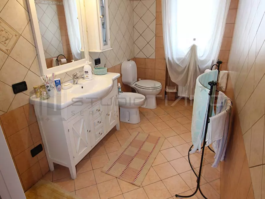 Immagine 16 di Casa bifamiliare in vendita  in VIA GIOVANNI MALAGODI a Montalto Uffugo