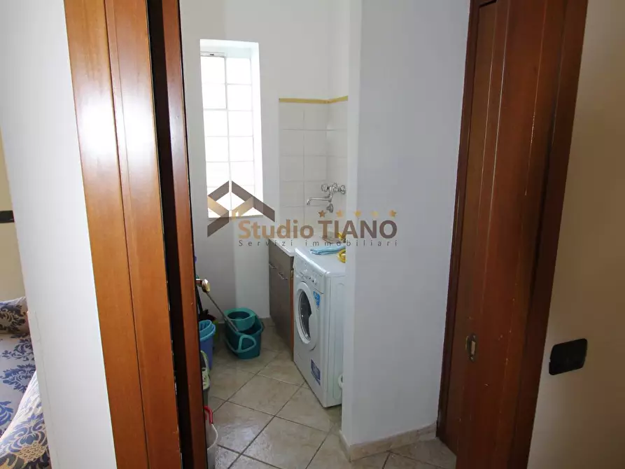 Immagine 10 di Casa bifamiliare in vendita  in VIA ALESSANDRO MAGNO a Rende