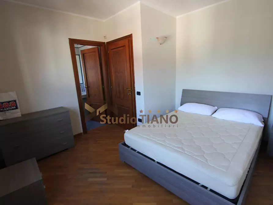 Immagine 28 di Casa bifamiliare in vendita  in VIA ALESSANDRO MAGNO a Rende