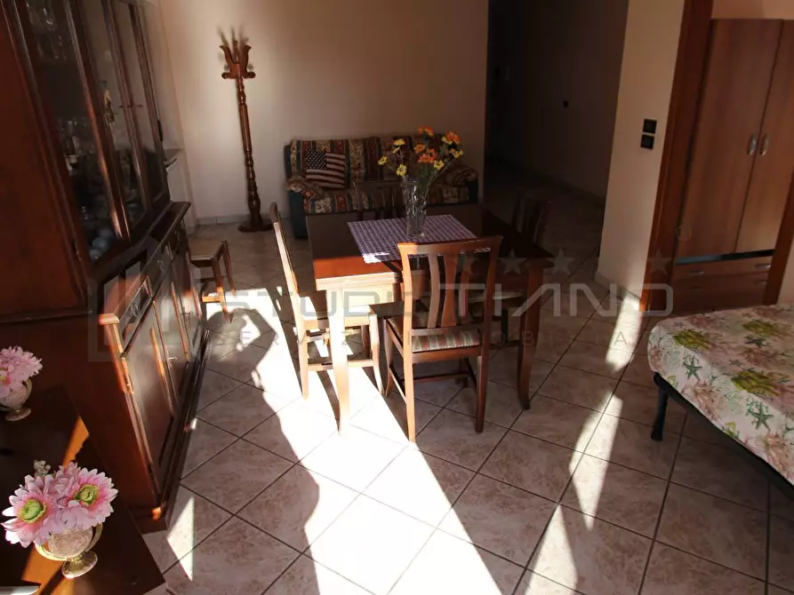 Immagine 9 di Appartamento in vendita  in VIA CARIGLIATO a Montalto Uffugo