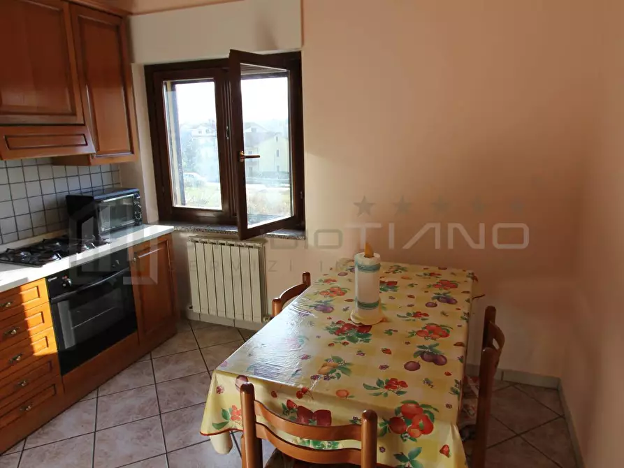 Immagine 18 di Appartamento in vendita  in VIA CARIGLIATO a Montalto Uffugo