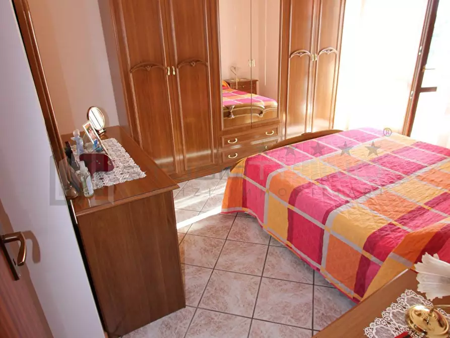 Immagine 25 di Appartamento in vendita  in VIA CARIGLIATO a Montalto Uffugo