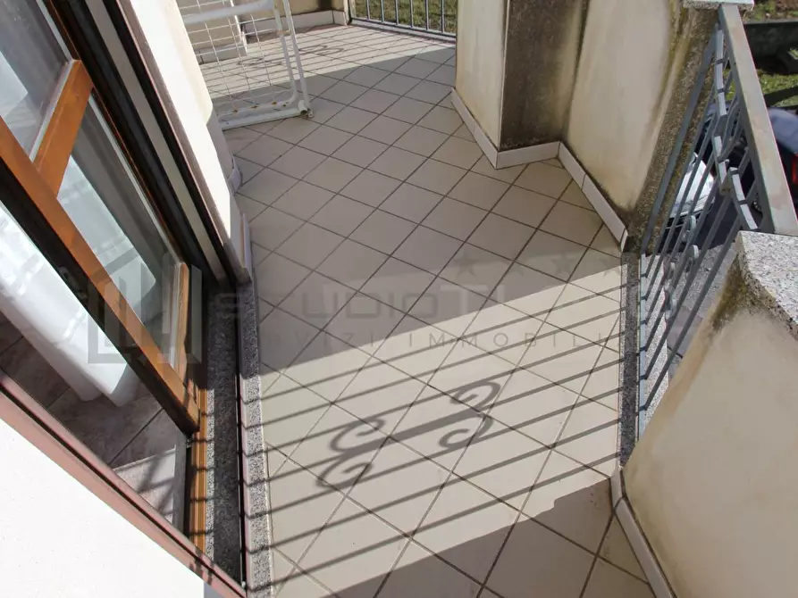 Immagine 28 di Appartamento in vendita  in VIA CARIGLIATO a Montalto Uffugo